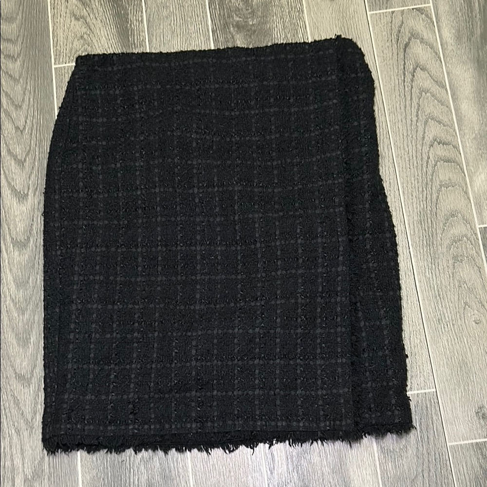 Ann Taylor Black Tweed Pencil Skirt - Picture 1 of 10